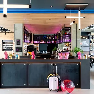 moxy-utrecht.utrechthotels.net/